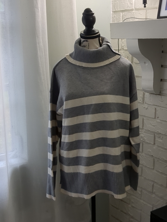 Kim Rogers Sweaters - **3/$10** Kim Rogers Sweater Size Large